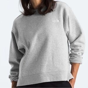 The North Face Women’s Small Essential Crew Sweatshirt